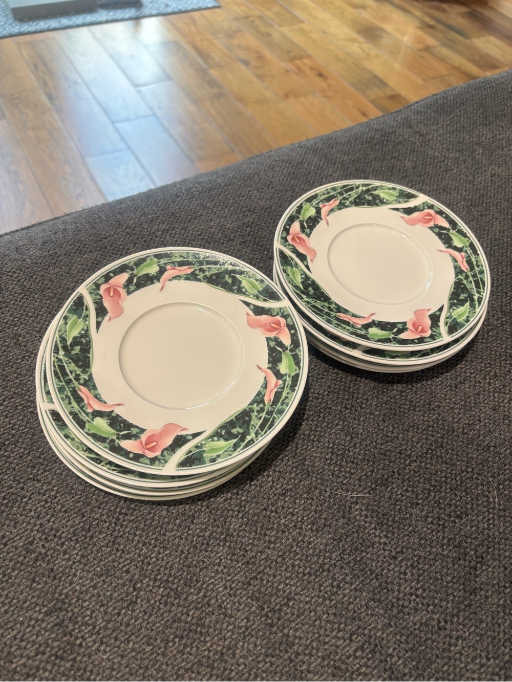 Vintage Gibson Trumps Green Floral Porcelain Salad/Dessert Plates - Set of 8